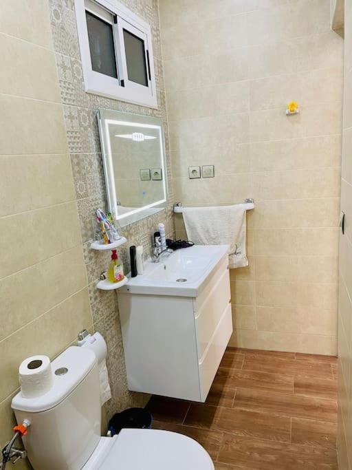 Appartement Pour Famille Avec Enfant Al Hoceïma Exteriör bild